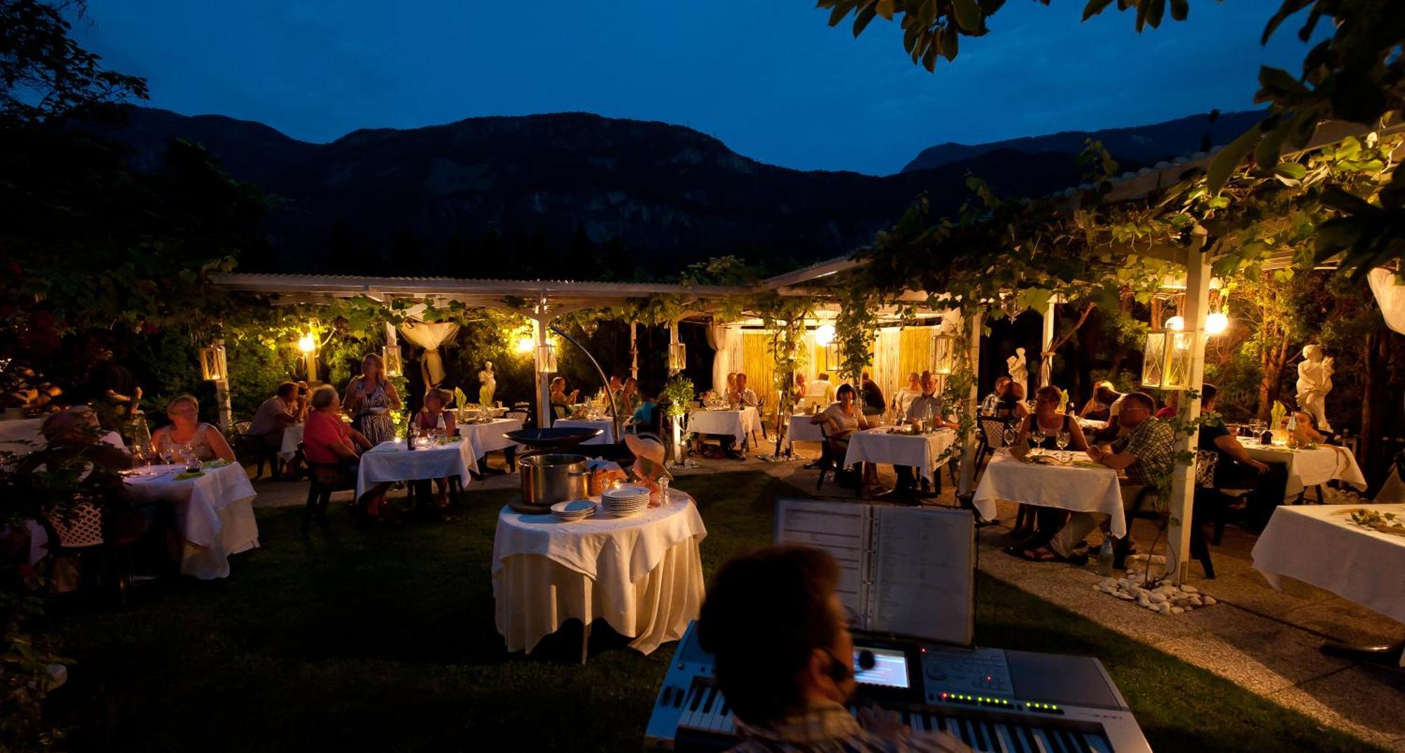 Hotel Villa Groff Ora / Auer Экстерьер фото