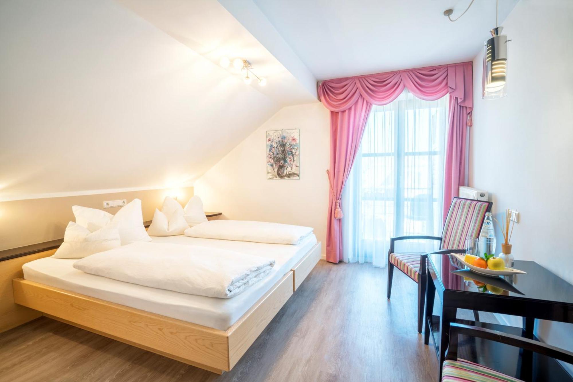Hotel Villa Groff Ora / Auer Экстерьер фото
