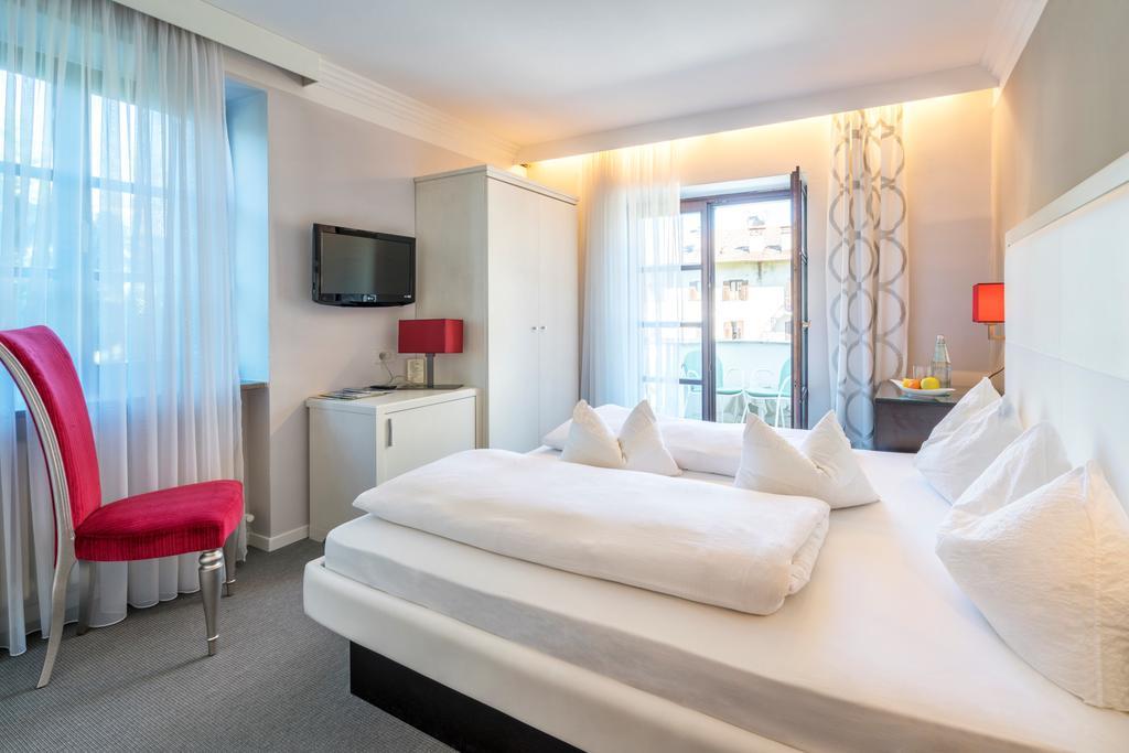 Hotel Villa Groff Ora / Auer Экстерьер фото