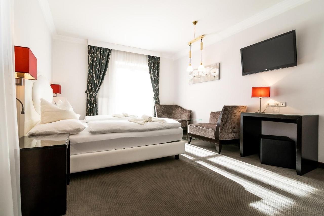 Hotel Villa Groff Ora / Auer Экстерьер фото